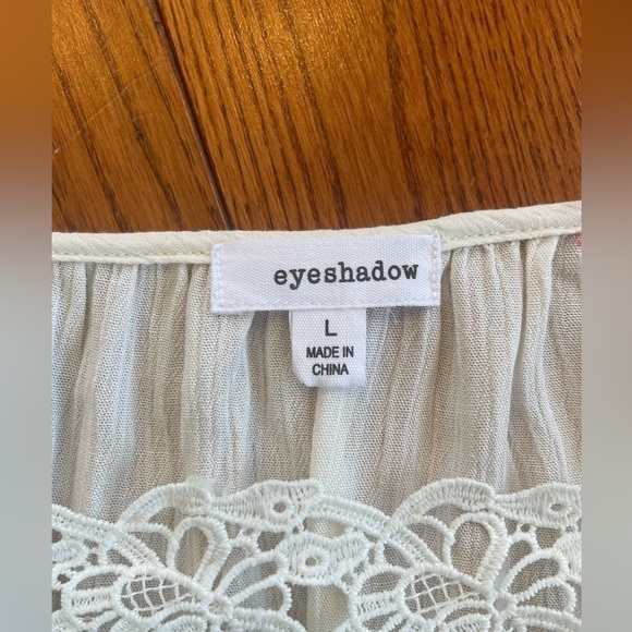 Eyeshadow Floral Flowy Blouse Large - Picture 4 of 6